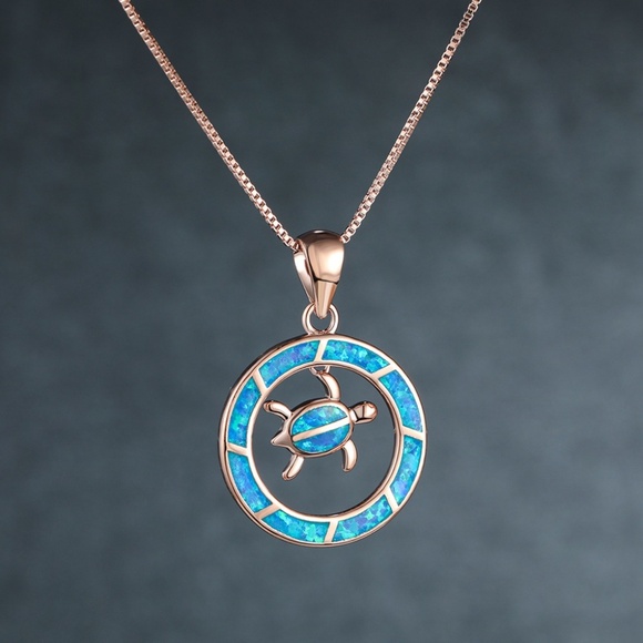 **KALILA* Rose Gold x Blue Sea Turtle Fashion Necklace - Picture 1 of 3
